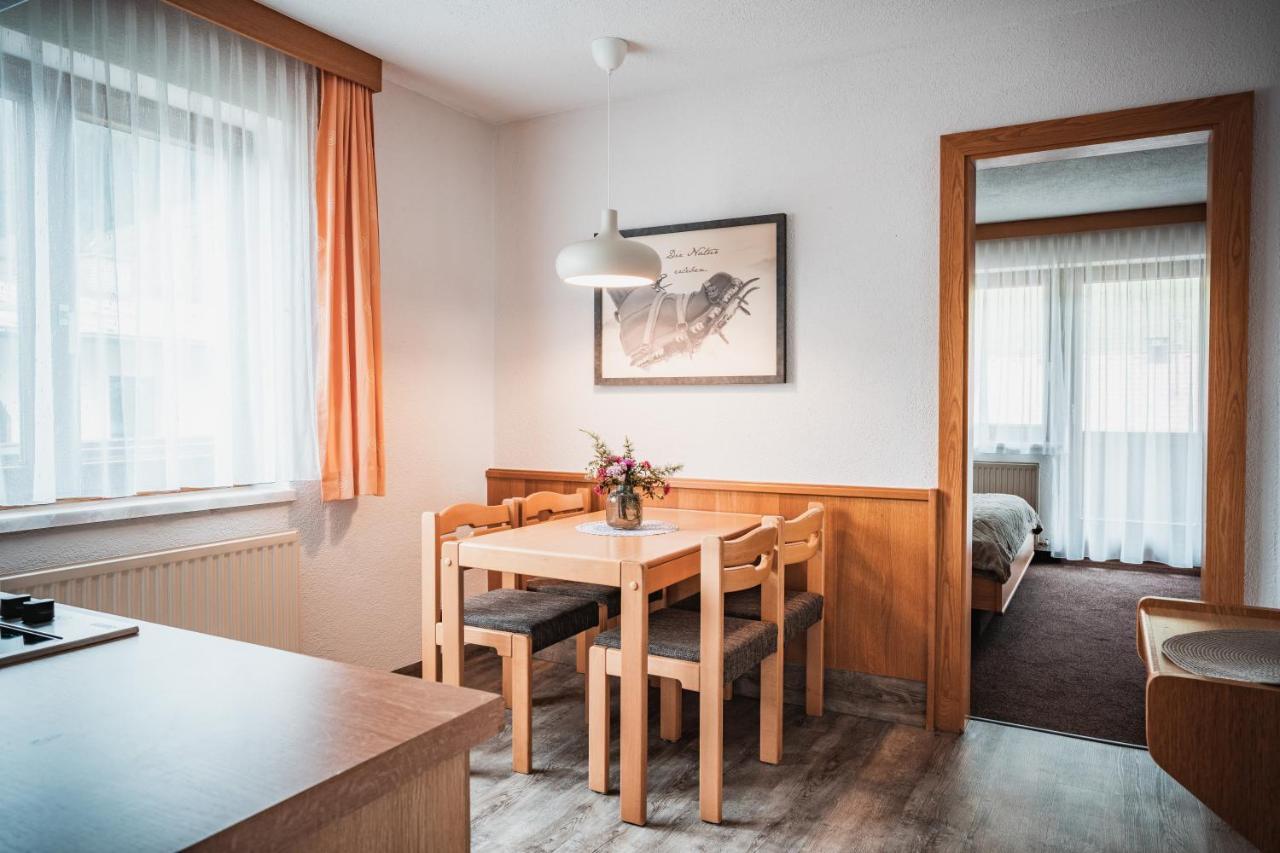 Hotel Garni Romantika Sankt Leonhard im Pitztal Exteriér fotografie