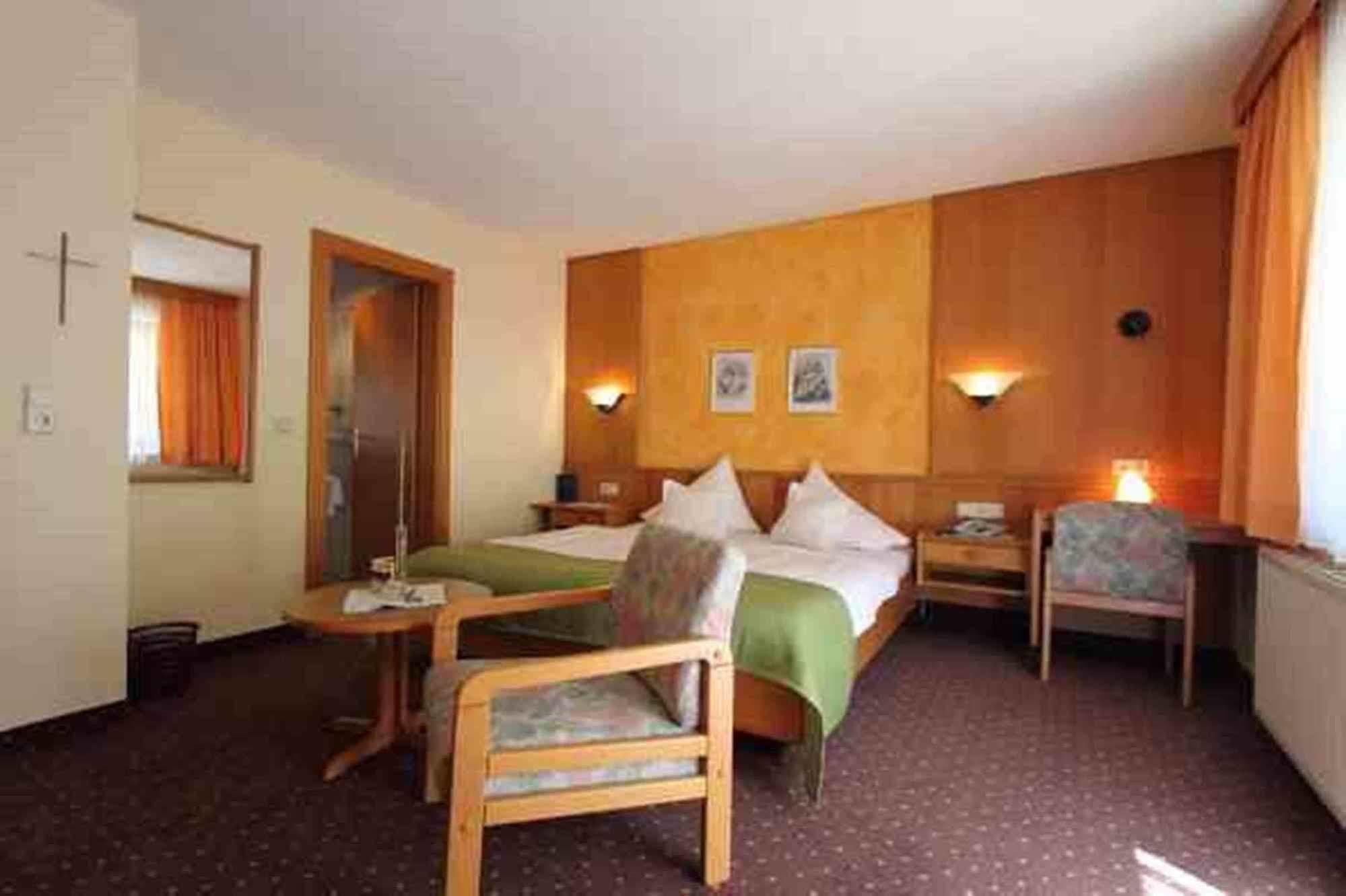 Hotel Garni Romantika Sankt Leonhard im Pitztal Exteriér fotografie